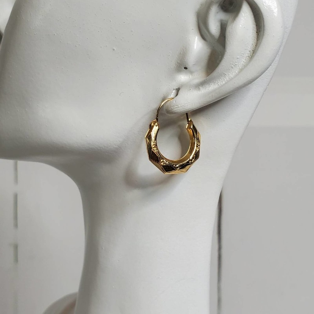 *SOLD* Fine 14k Yellow Gold Octagon Shape Etched Hoop Lever Earrings Vintage - Picture 7 of 7
